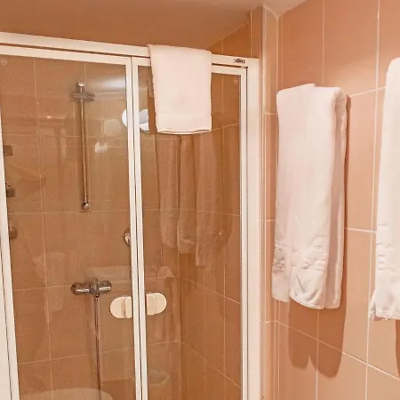 Ion Club Loft * אלאקאטי